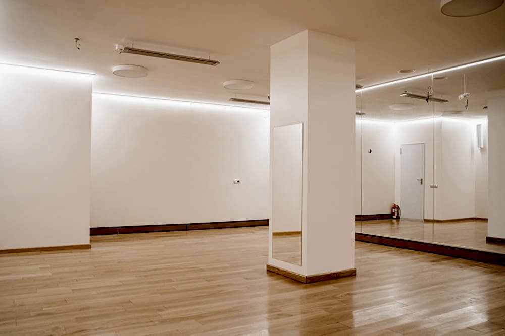 Аренда залов - синий аренда залов