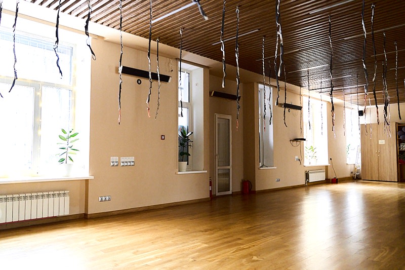 Аренда залов - красный аренда залов